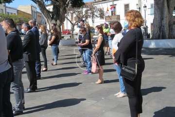 Telde guarda un emotivo minuto de silencio por las víctimas del Covid-19 (Foto TA)